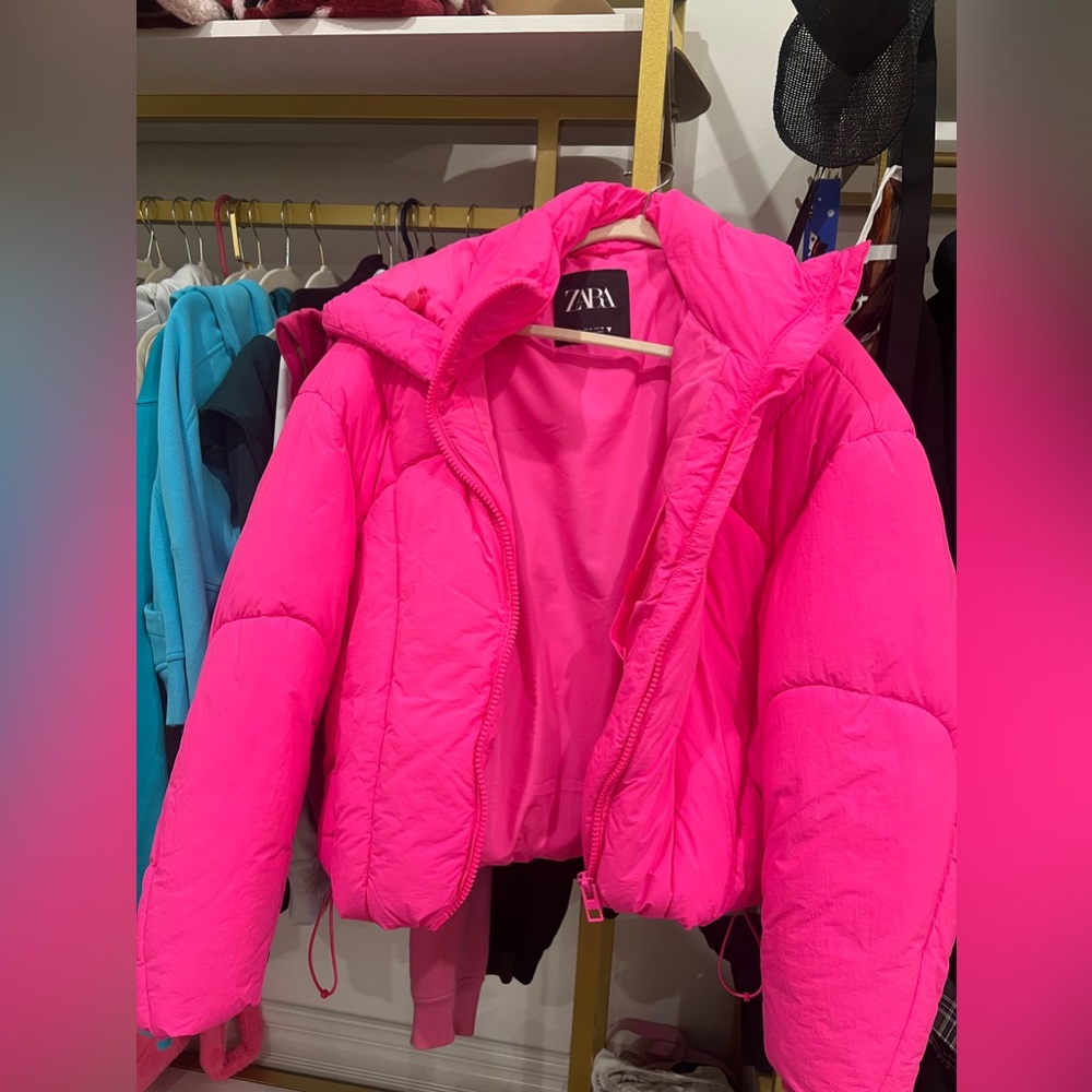 Zara Neon Pink size Small puff rain jacket